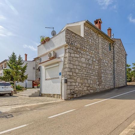 Studio Gordana With Terrace Funtana Exterior foto