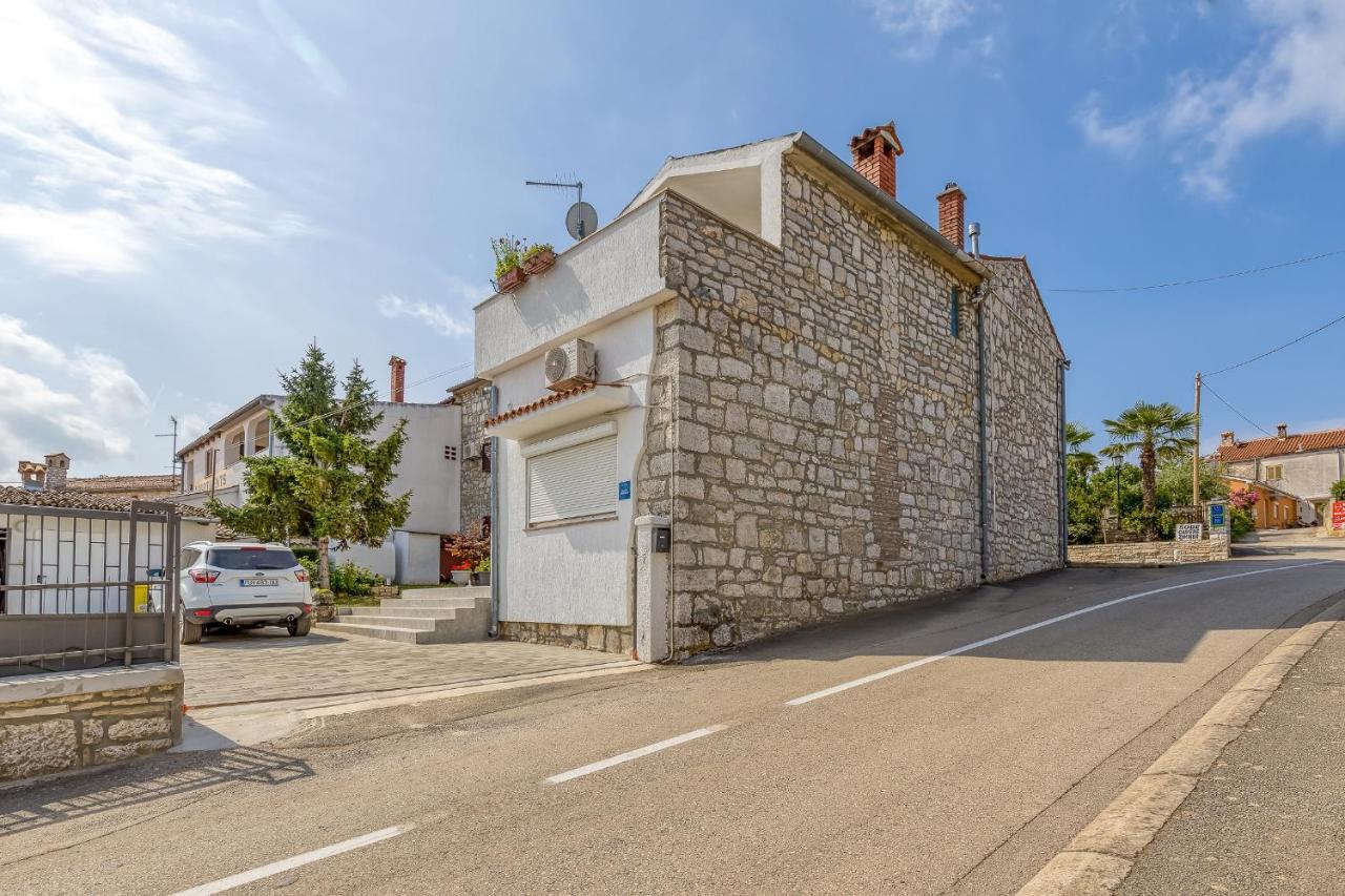 Studio Gordana With Terrace Funtana Exterior foto